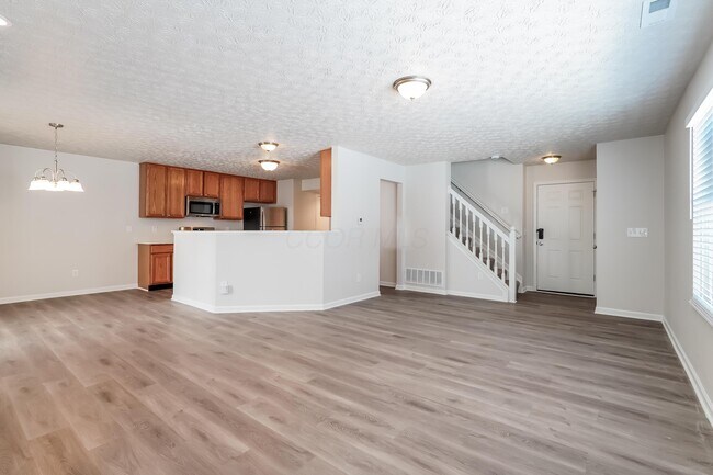 Foto del edificio - 5739 Stonepath Dr