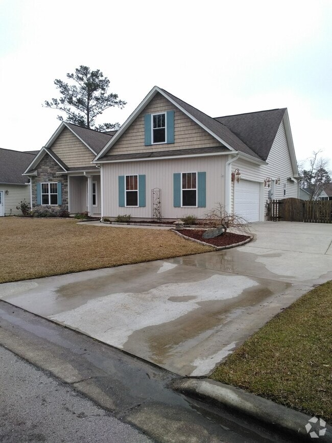 Building Photo - 3129 John Willis Rd