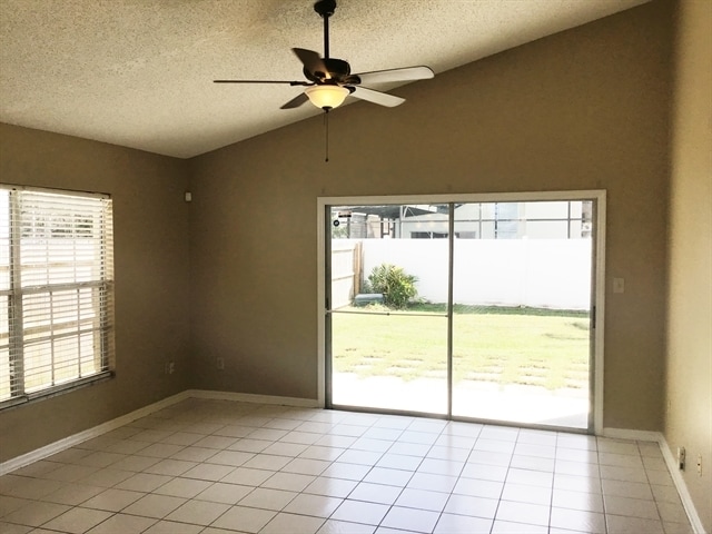 Building Photo - 1428 Abberton Dr