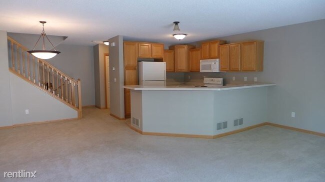 Foto del edificio - 2 br, 3 bath Townhome - 7623 Arbor Lane