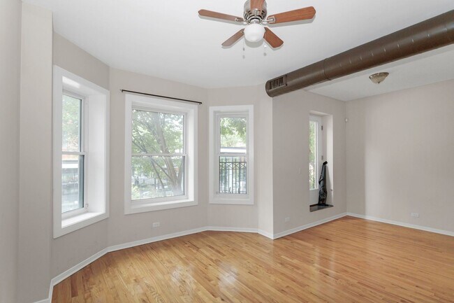 Foto del edificio - 1333 W Taylor St