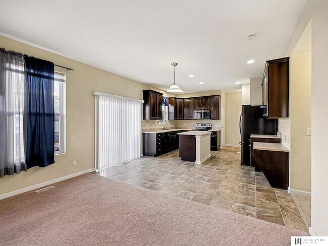 Foto del edificio - 8417 S 65th St