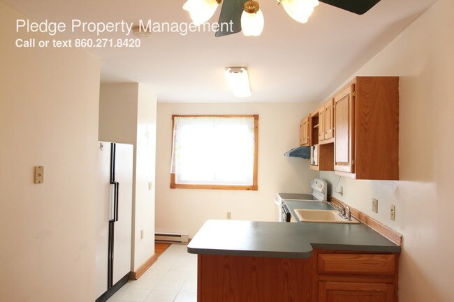 Building Photo - 358 Hamilton Ave