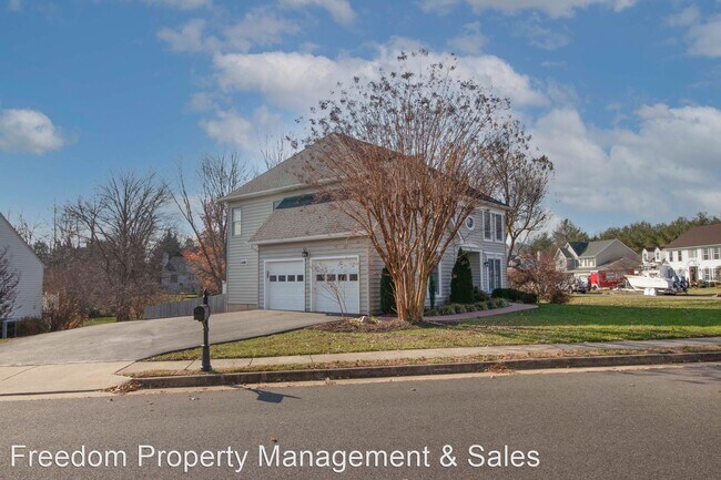 Building Photo - 4 br, 3.5 bath House - 80 Brookshire Dr
