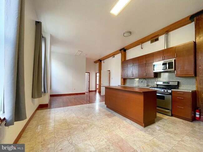 Foto del edificio - 1301-3 Vine St