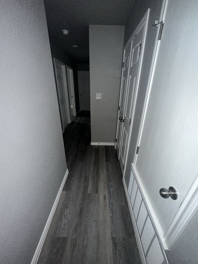 Foto del edificio - AVAILABLE NOW! (SECTION 8 ACCEPTED)