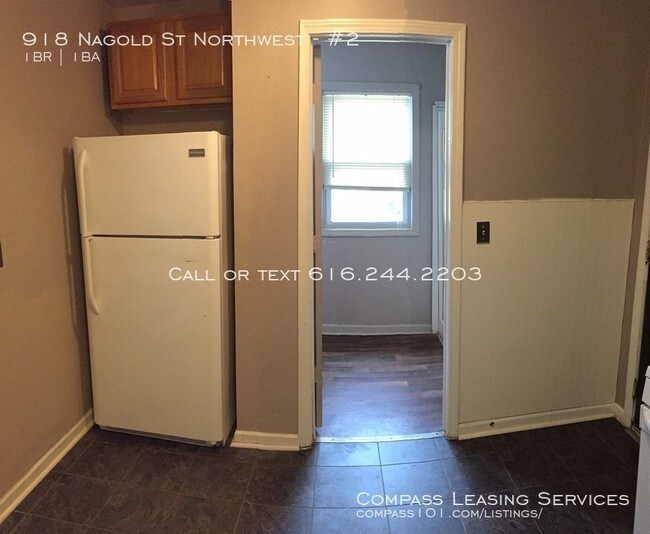 Building Photo - 918 Nagold St NW