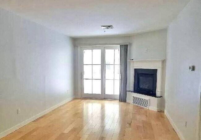 Living Room - 22 Hancock St