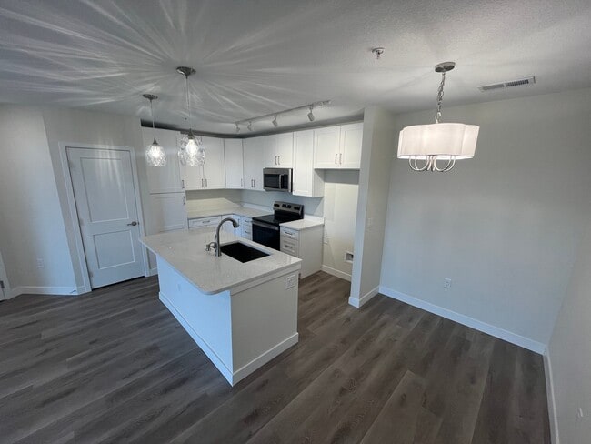 Building Photo - 18645 Stroh Rd