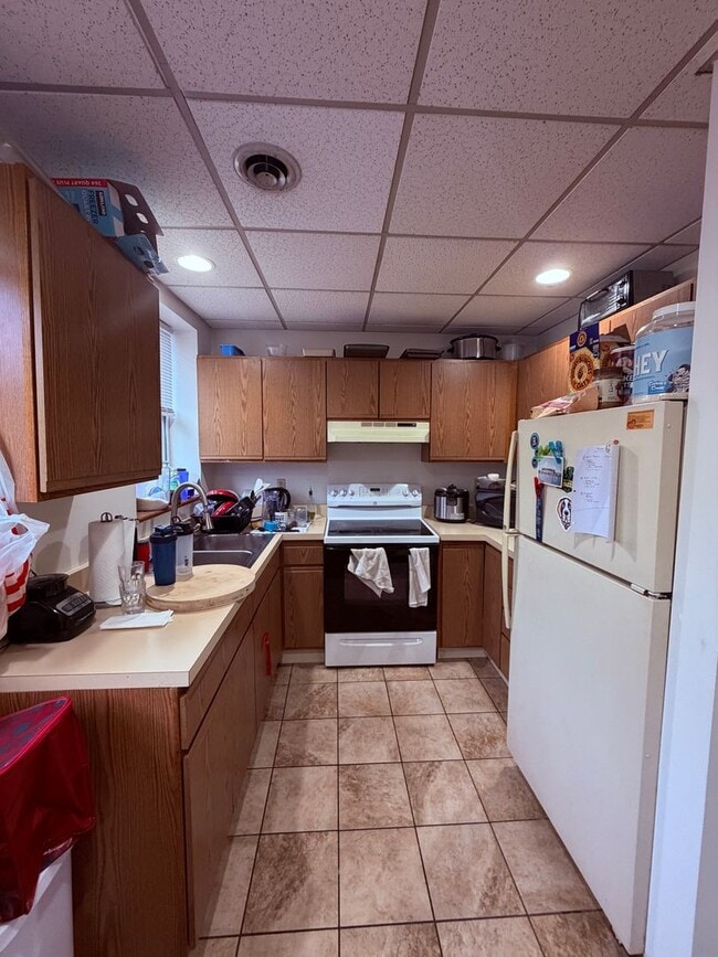 Foto del edificio - 1221 E Carson St