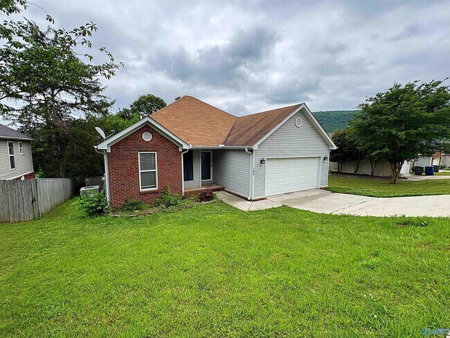 Foto del edificio - 183 Hollington Dr NE