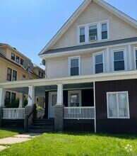 Building Photo - 307 Wakelee Ave