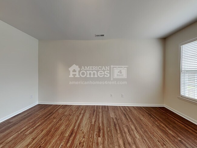 Foto del edificio - 5832 Sunny Ridge Trail
