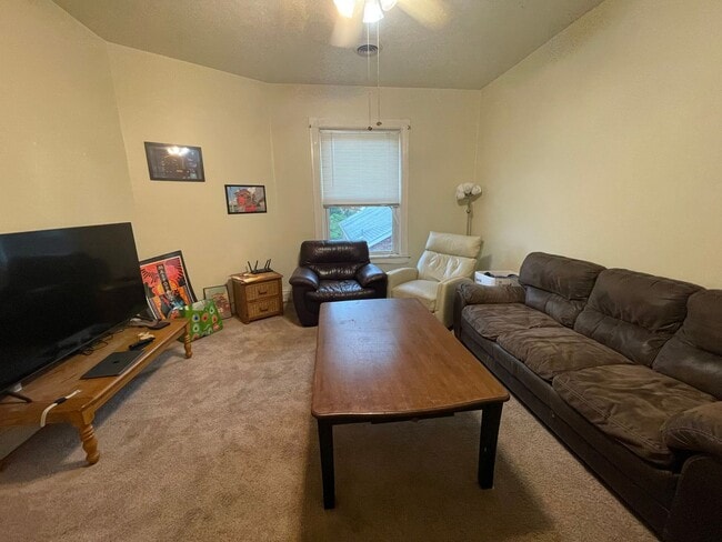 Photo - 7303-7305 Church Ave - (26218) Apartment