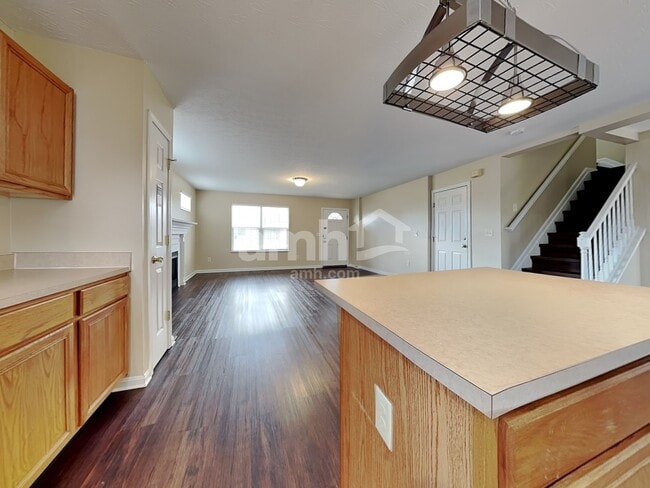 Building Photo - 2537 Keller Ct