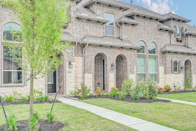 Foto del edificio - 11242 Buchanan Cvs Ln