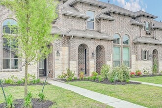 Building Photo - 11242 Buchanan Cvs Ln