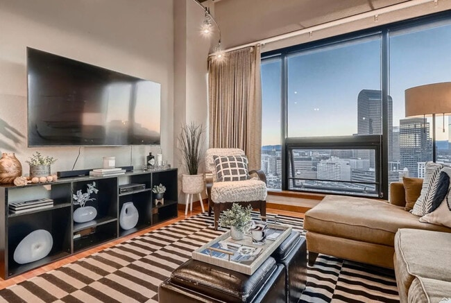 Photo - 100 Park Ave W Apartment