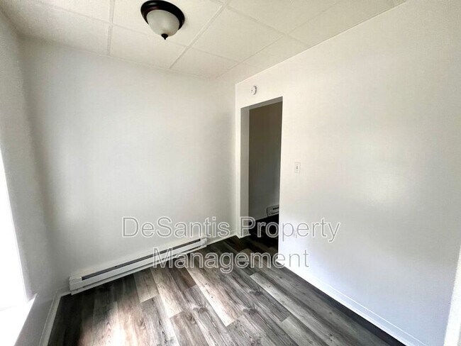 Foto del edificio - 505 Dawson Ave