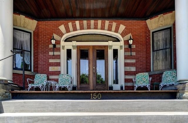 Foto del edificio - 150 Stratford Ave