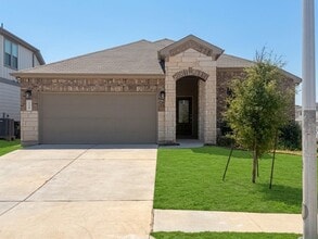 Building Photo - 508 Red Knot Ave