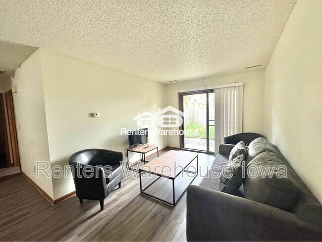 Foto del edificio - 1115 W 1st St