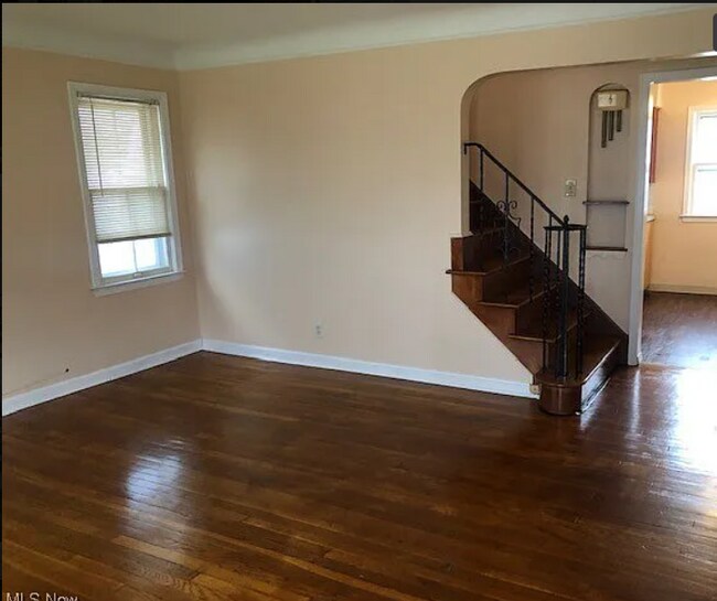 Foto del edificio - 20831 Morris Ave