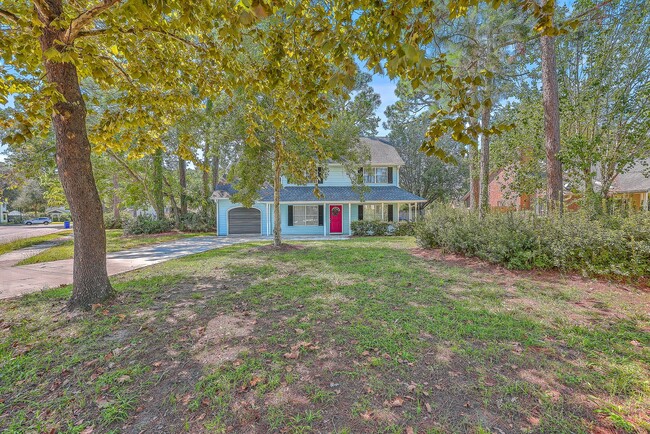 Building Photo - West Point Home - Minutes from IOP!