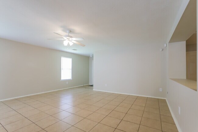 Foto del edificio - 3306 Coldwater Canyon Ln