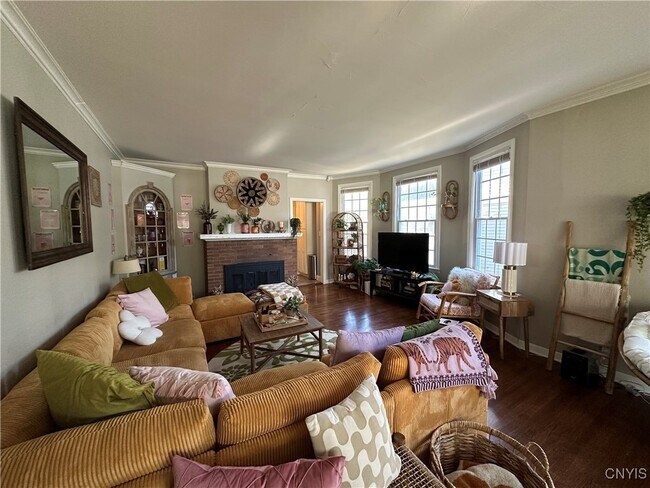 Foto del edificio - 1801 James St