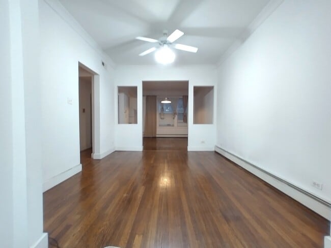 Foto del edificio - 3140 W Sunnyside Ave