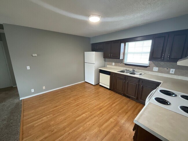 Foto del edificio - 3037-3039 W 15th St