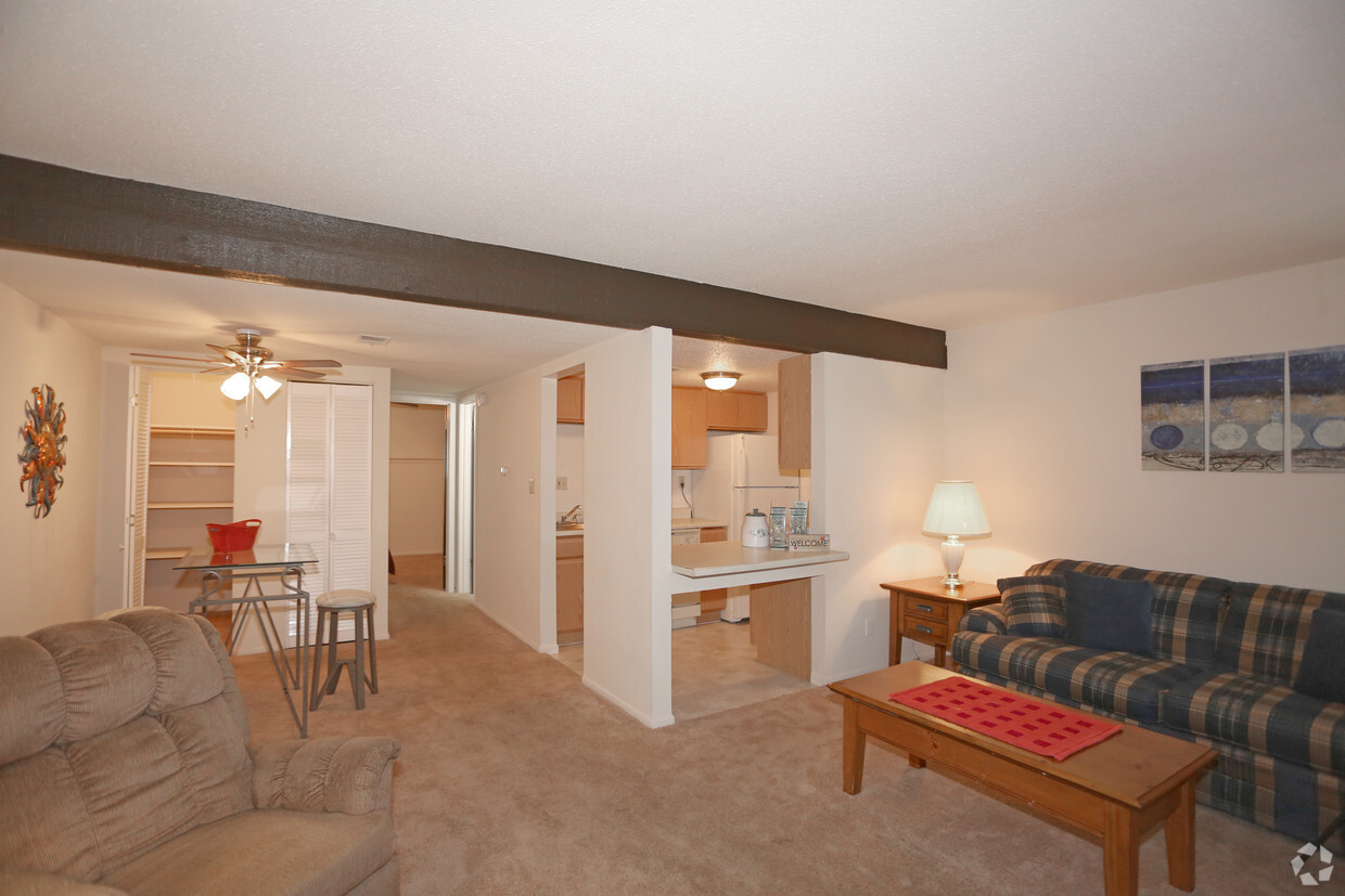 Cedar Ridge Apartments - Topeka, KS | Apartments.com