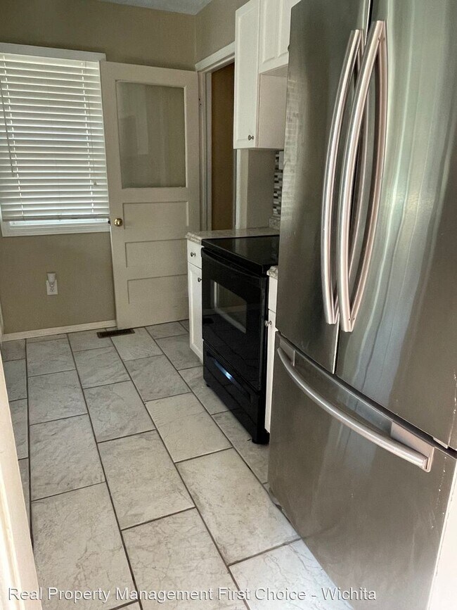 Foto del edificio - 3 br, 1 bath House - 705 S Vassar