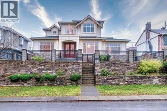 Building Photo - 4146 Gilpin Crescent