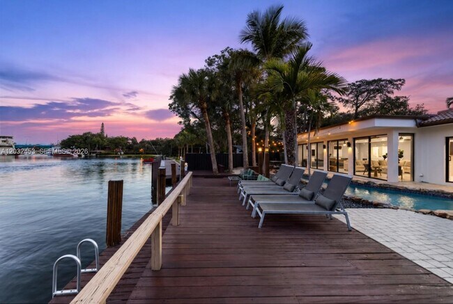Foto del edificio - 1030 SW 14th Terrace