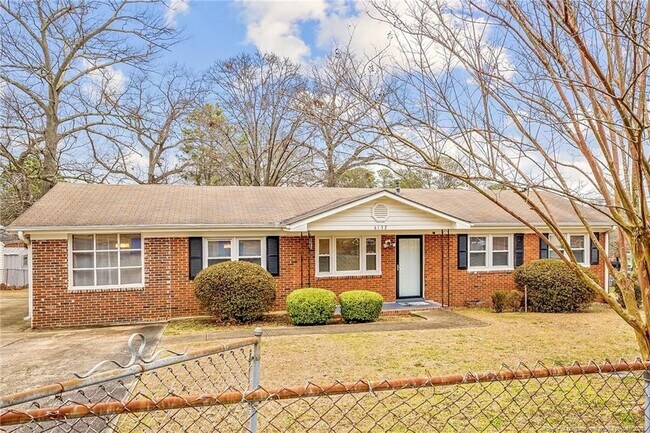 Foto del edificio - 6132 Dandy Loop Rd