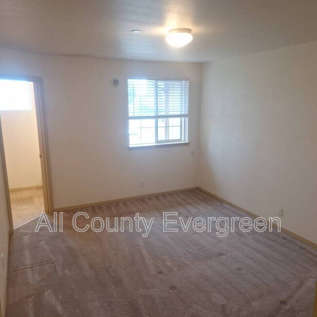 Foto del edificio - 3110 S 43rd St