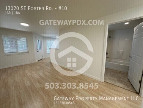 Foto del edificio - 13020 SE Foster Rd