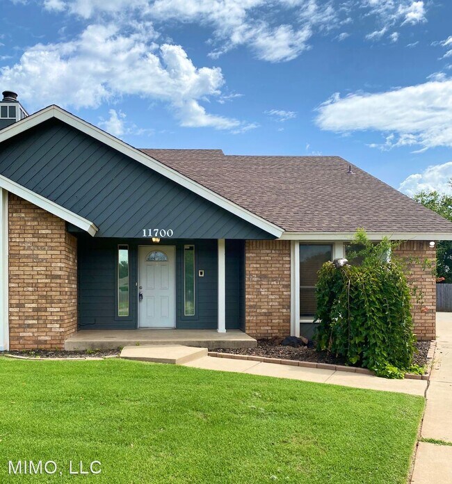 Building Photo - 11700 Cedar Valley Ter