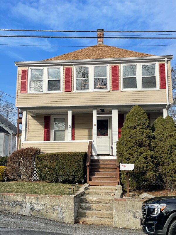 9 Minoru St Unit Basement, Smithfield, RI 02917 Room for Rent in
