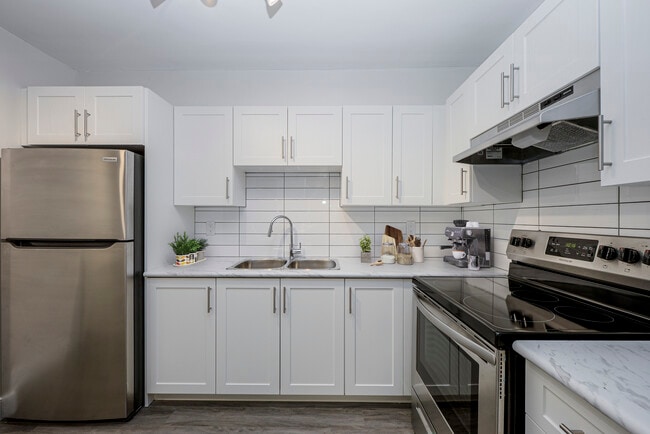 Building Photo - Wyldewood Apartments