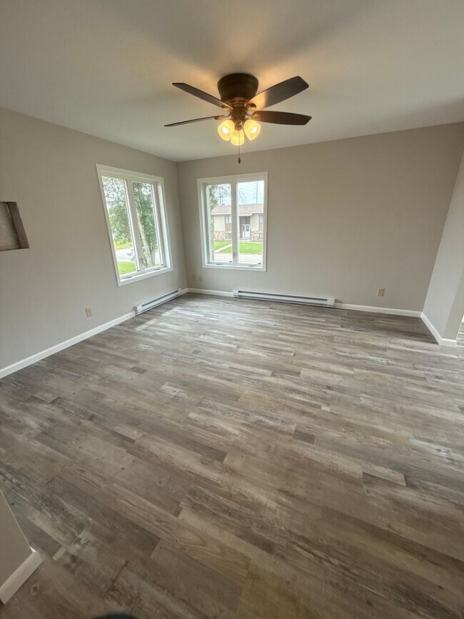 Foto del edificio - 2 bedroom Town House