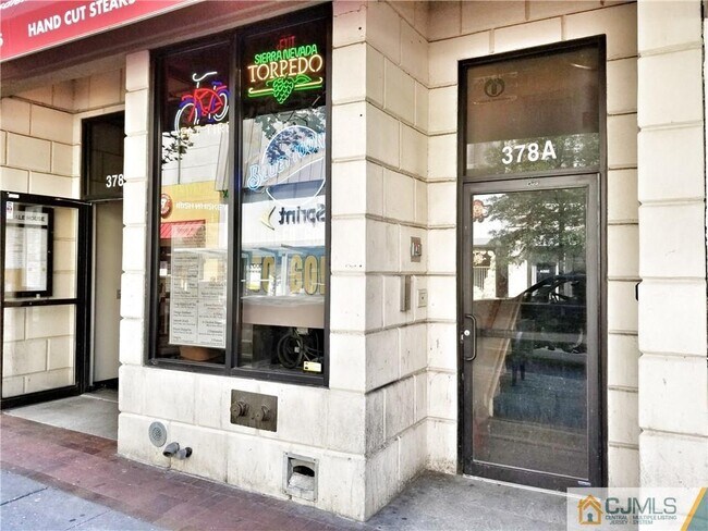 Building Photo - 378a George St