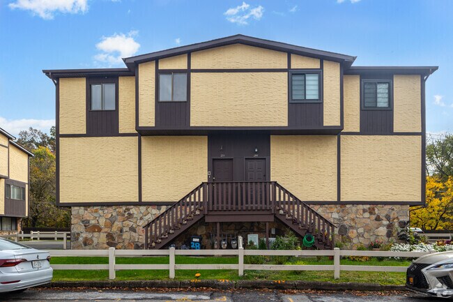 Building Photo - Parkview Estates
