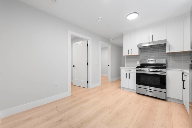 Photo du bâtiment - 2741 Mcgill St