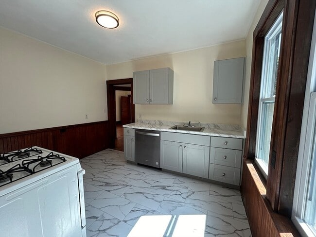 Photo - 102 Pearson Road Unit 1 Apartment