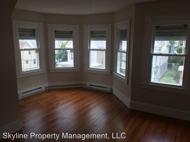 Building Photo - 209 Woodlawn Terrace