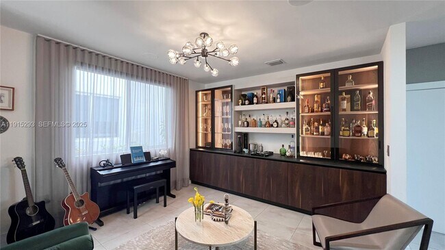 Foto del edificio - 6761 NW 103rd Ave