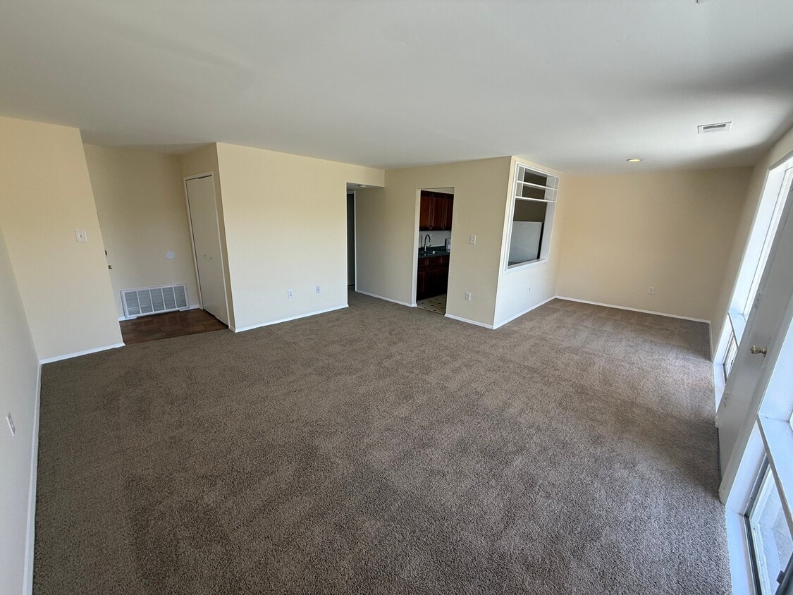 Photo - 552 Wilson Bridge Dr (Oxon Hill, MD)